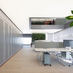 Schody na galerii. Foto: Alex Shoots Buildings