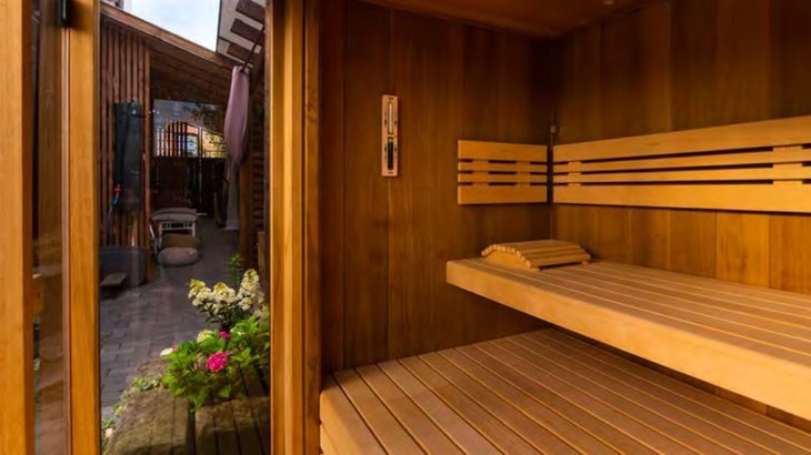 Zdroj: SAUNUJEME s.r.o. Zdroj: SAUNUJEME s.r.o.