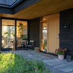 Byla učiněna opatření pro částečně flexibilní využití, aby se vyhovělo případným měnícím se potřebám obyvatel v průběhu času. Přízemí je bezbariérové. Foto: Finn Ståle Felberg Byla učiněna opatření pro částečně flexibilní využití, aby se vyhovělo případným měnícím se potřebám obyvatel v průběhu času. Přízemí je bezbariérové. Foto: Finn Ståle Felberg