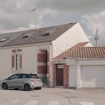 Světlo, soukromí a zahrada: Atelier Ose mění skromný dům v otevřený domov. Foto: Vladimir Jamet