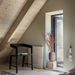 Bydlení pro muže, který sázel stromy. Polský lesní dům korunuje čtvrtstoletí krásné práce Bydlení pro muže, který sázel stromy. Polský lesní dům korunuje čtvrtstoletí krásné práce