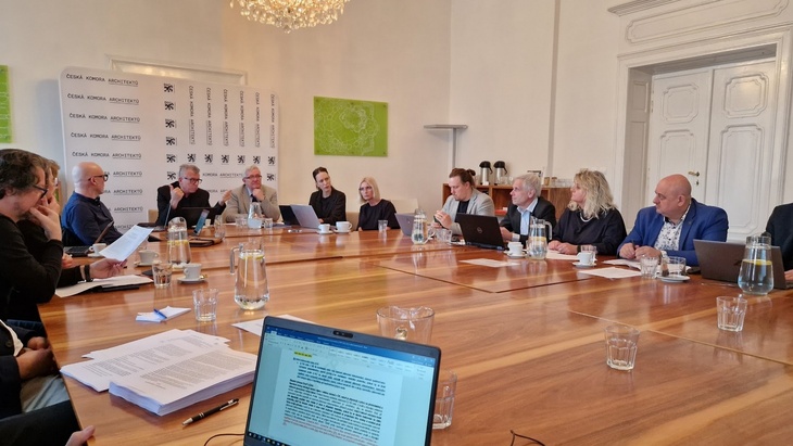 ČKA a&nbsp;ČKAIT společně k&nbsp;projednávané novele stavebního zákona. Foto: ČKA