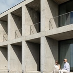 Život v kostce. Casa Rocha se vymyká konvencím. Je to špatně? Foto: Ivo Tavares Studio