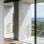 Život v kostce. Casa Rocha se vymyká konvencím. Je to špatně? Foto: Ivo Tavares Studio