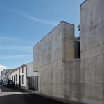 Život v kostce. Casa Rocha se vymyká konvencím. Je to špatně? Foto: Ivo Tavares Studio