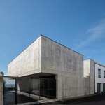 Život v kostce. Casa Rocha se vymyká konvencím. Je to špatně? Foto: Ivo Tavares Studio