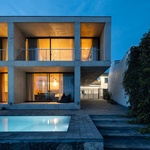 Život v kostce. Casa Rocha se vymyká konvencím. Je to špatně? Foto: Ivo Tavares Studio