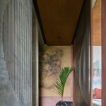 Chodba v přízemí. Foto: BoysPlayNice