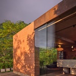 Pohled západní na kuchyni. Foto: BoysPlayNice