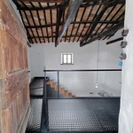 K neuvěření. Dům bez konce je lekcí v umění pomalé rekonstrukce. Foto: Janez Martini