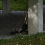 Kaskádový dům na hrázi. Novostavba, která se uměla usadit. Foto: MWA Hart Nibbrig