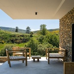 Ubytování mezi horami. Sem Portugalci utíkají před létem a turisty. Foto: Ivo Tavares Studio