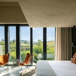 Ubytování mezi horami. Sem Portugalci utíkají před létem a turisty. Foto: Ivo Tavares Studio