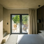 Ubytování mezi horami. Sem Portugalci utíkají před létem a turisty. Foto: Ivo Tavares Studio
