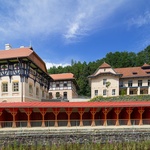 Areál Slunečních lázní, Lázně Luhačovice. Foto: ČKAIT Stavby oceněné v loňském roce Areál Slunečních lázní, Lázně Luhačovice. Foto: ČKAIT Stavby oceněné v loňském roce