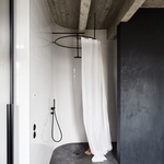 Rekonstrukce bytu na Letné – Hygienické zařízení. Foto: Veronika Raffajová Rekonstrukce bytu na Letné – Hygienické zařízení. Foto: Veronika Raffajová