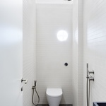 Rekonstrukce bytu na Letné – Hygienické zařízení. Foto: Veronika Raffajová Rekonstrukce bytu na Letné – Hygienické zařízení. Foto: Veronika Raffajová