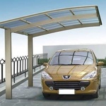 Příklady přístřešků a carportů. Zdroj: MMR ČR Příklady přístřešků a carportů. Zdroj: MMR ČR