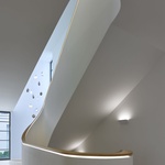 Soukromý interiér – propojený prostor: Vila Sarra, autor: Miloslav Vodička, AV architekti s.r.o., Foto: Filip Šlapal Soukromý interiér – propojený prostor: Vila Sarra, autor: Miloslav Vodička, AV architekti s.r.o., Foto: Filip Šlapal