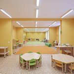 Při rekonstrukci interiéru školky v Bříze byly využity červené protipožární sádrokartonové desky Rigips se složkou Activ´Air. Pro rekonstrukce škol a školek je využití desek s Activ´Air velmi vhodné, protože děti jsou na kvalitu ovzduší nejcitlivější