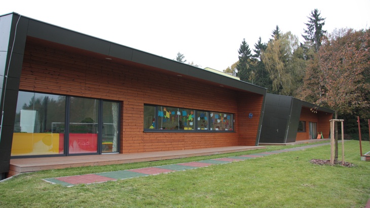 Mateřská školka od Haas Fertigbau získala první cenu poroty Dřevěná stavba roku