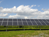 Fotovoltaické panely JA Solar úspěšně odolaly zkouškám na krupobití