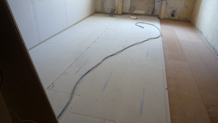 Fermacell expert: zdařilá rekonstrukce podlah na dřevěných trámových stropech
