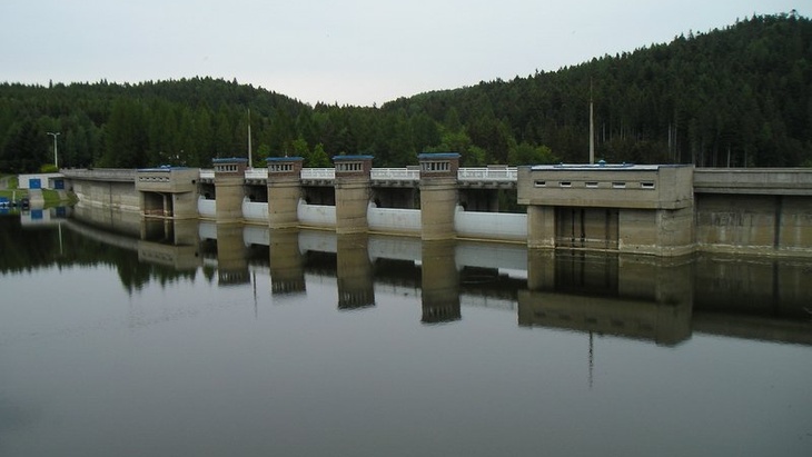 Vodní nádrž Kružberk na Opavsku se začala opravovat