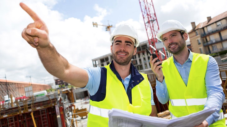Stavební produkce ve 2. čtvrtletí 2015 vzrostla meziročně reálně o 9,8 %