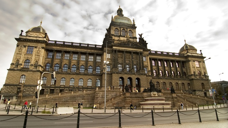 Historická budova Národního muzea v Praze