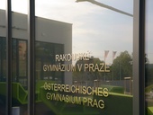Nová budova Rakouského gymnázia v Praze