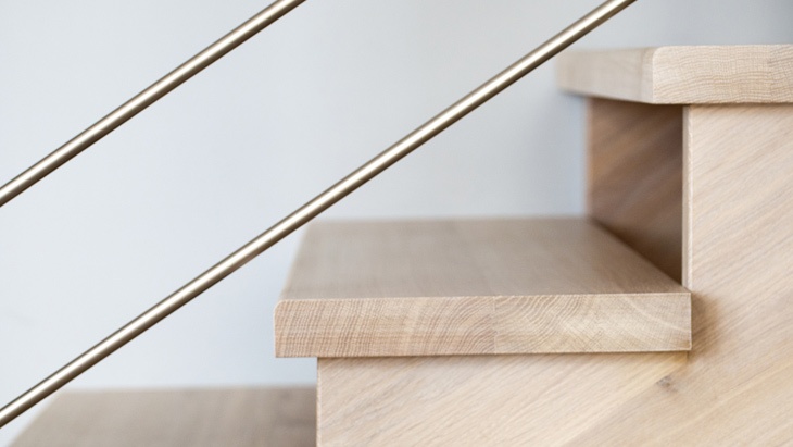 ROZHOVOR: O montovaných schodištích a jejich materiálech