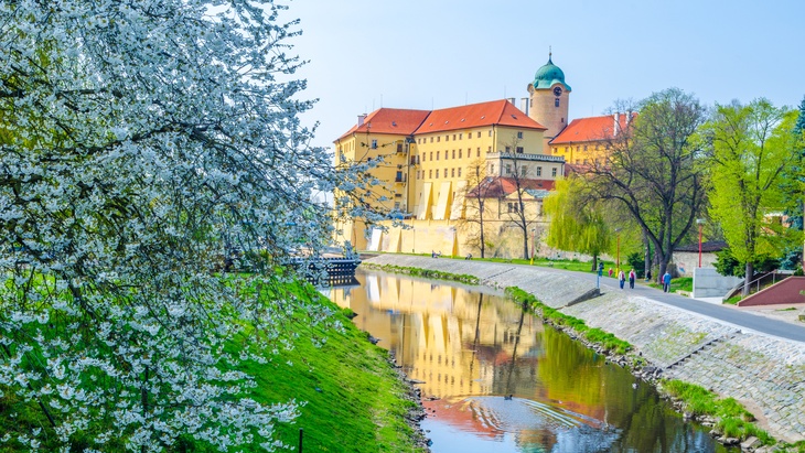 Poděbrady - ilustrační obrázek, fotolia.com © dudlajzov Poděbrady