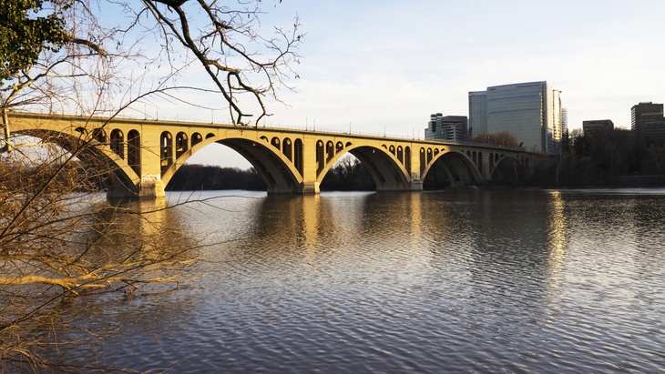 Opravy mostů v USA by mohl vyřešit ultra-pevný beton