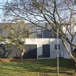 Dům v Hostivicích je z jednovrstvé konstrukce Family 38 2in1