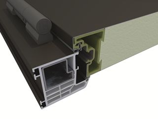 Nové domovní dveře Rovex firmy Inoutic sázejí na inovativní rám křídla s vyztužením skleněnými vlákny pro maximální odolnost proti zkroucení a průtahu.