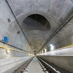 Technologie Siemens zabezpečují Gotthardský úpatní tunel
