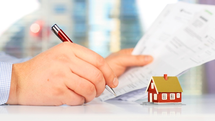 © fantasista - Fotolia.com KOMENTÁŘ: Dluhy prodejce bytu mají přejít na kupce