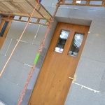 Vchodové dveře PROGRESSION mají rám zakrytý zateplenou fasádou