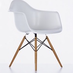 Eames Plastic Armchair