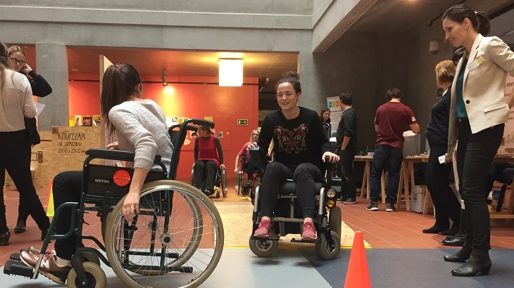 Akce Překonejme bariéry zprostředkovala zkušenosti handicapovaných