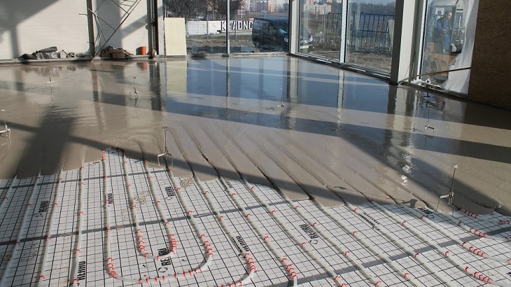Jak na podlahu: Realizace podlahy s podlahovým vytápěním - II.