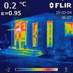 Snímek z termovize výstavba rodinného domu