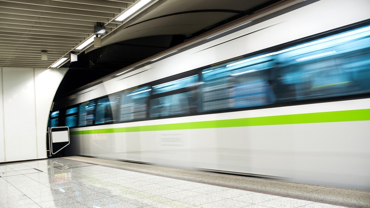 metro praha linka D tunel