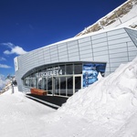Předzvětralé modrošedé kazety RHEINZINK- prePATINA blaugrau Kitzsteinhorn – stanice Gletscherjet 3 + 4 Kitzsteinhorn