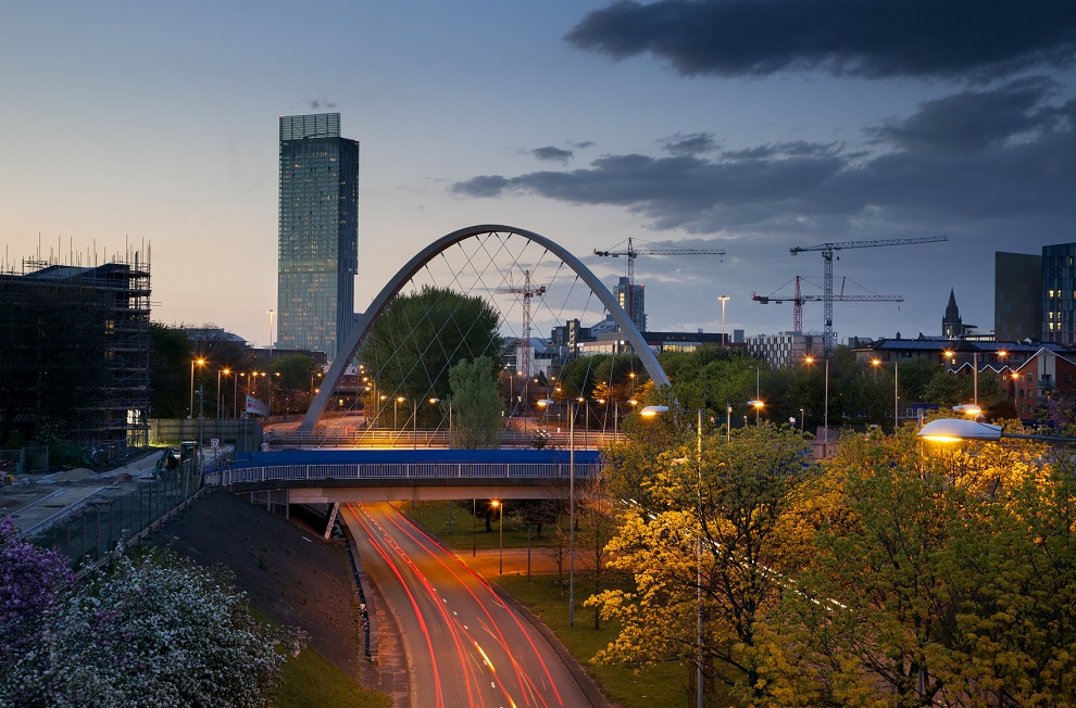 Beetham Tower – bydlení tak komfortní, že si můžete hvízdat (společně s budovou) © Fotolia.com - 64264232