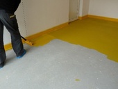Realizace podlahy v garáži aplikací epoxidového nátěru na betonové podlahy