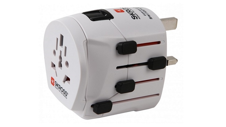 SKROSS cestovní adaptér PRO World, 6.3 A max., uzemněný, vč. adaptéru pro ostatní vidlice, univerzální pro celý svět SKROSS cestovní adaptér PRO World, 6.3 A max., uzemněný, vč. adaptéru pro ostatní vidlice, univerzální pro celý svět