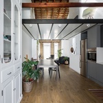 Nové loftové bydlení umí ukázat kvality staré řemeslné práce Foto: AMBAU TALLER D’ARQUITECTES
