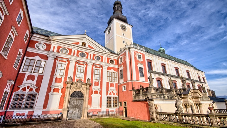 Zdroj: Fotolia.com - CCat82 Zdroj: Fotolia.com - CCat82